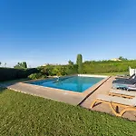 Vue Au Calme Apartment
