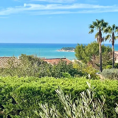 Vue Au Calme Piscine & Parking Apartament